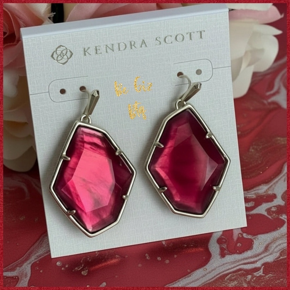 Authentic Kendra Scott Beatrix Necklace and Dunn Red Coral Earrings Set - Picture 6 of 11